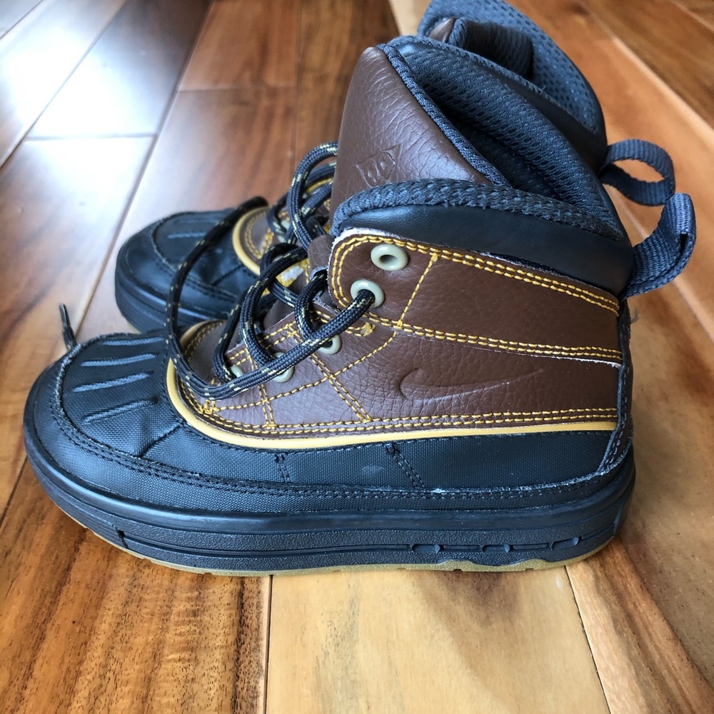 Nike Boots